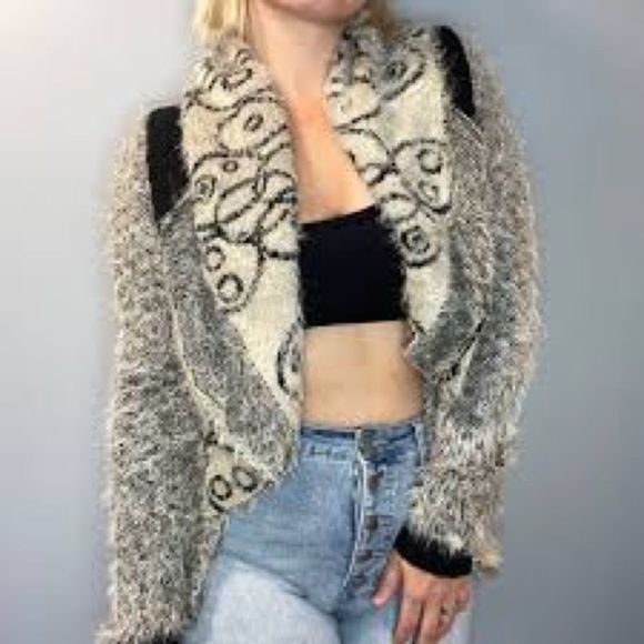 BKE | Cream+Black Eyelash Yarn Open Front Cardigan Sweater size XS - Picture 1 of 9